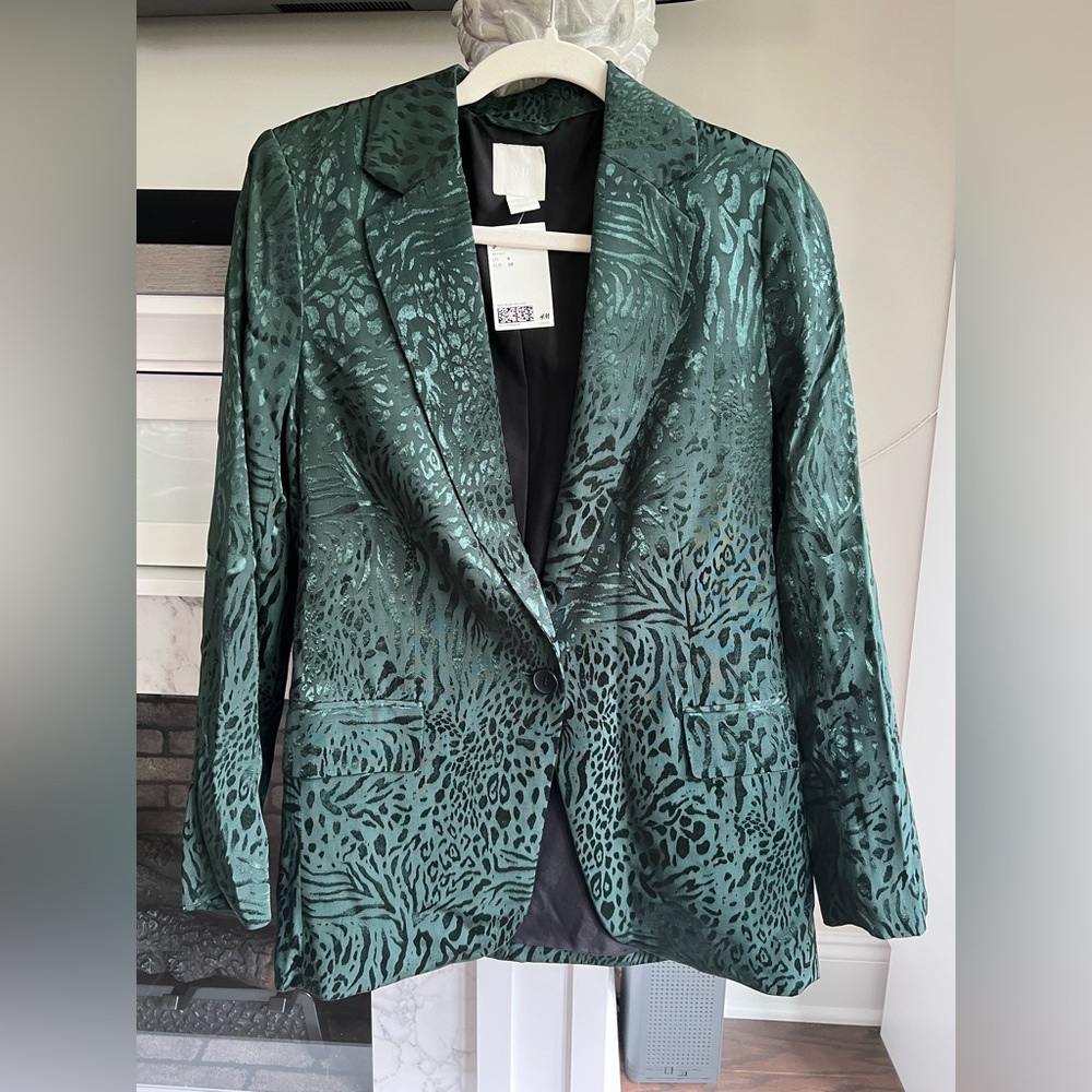 Two Tone Green Leopard Print Blazer